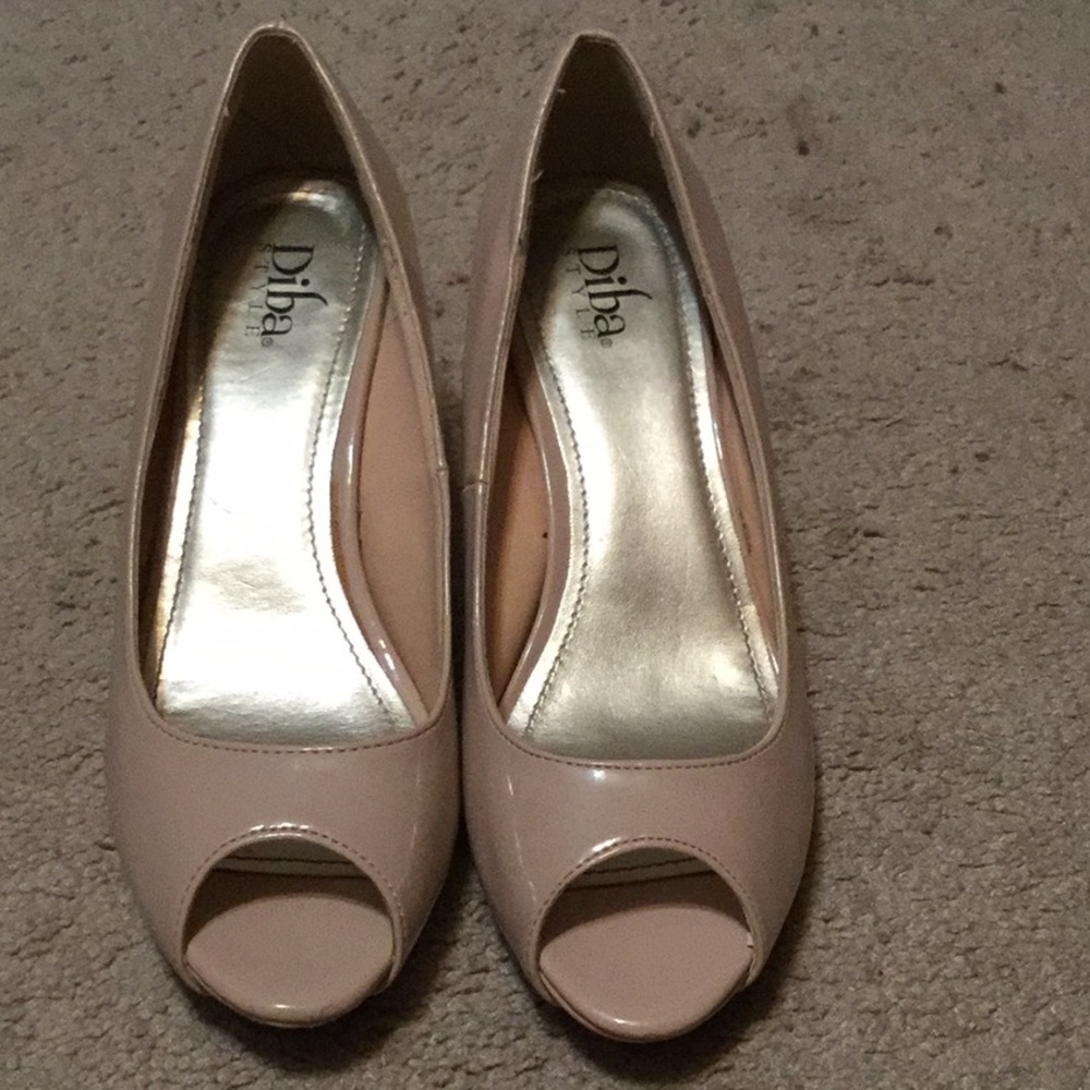 Peep toe heels